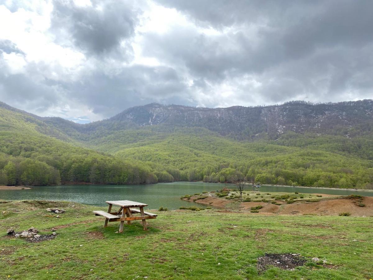 Joen Village Librazhet Екстериор снимка